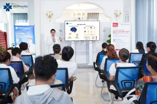 Health Talk: Nhận diện nguy cơ đột quỵ, Chủ động phòng ngừa từ sớm